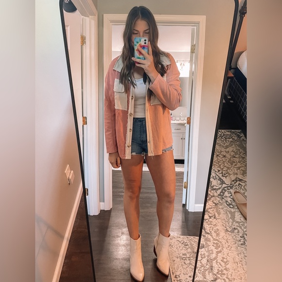 Pink Lily Shacket - Picture 2 of 6